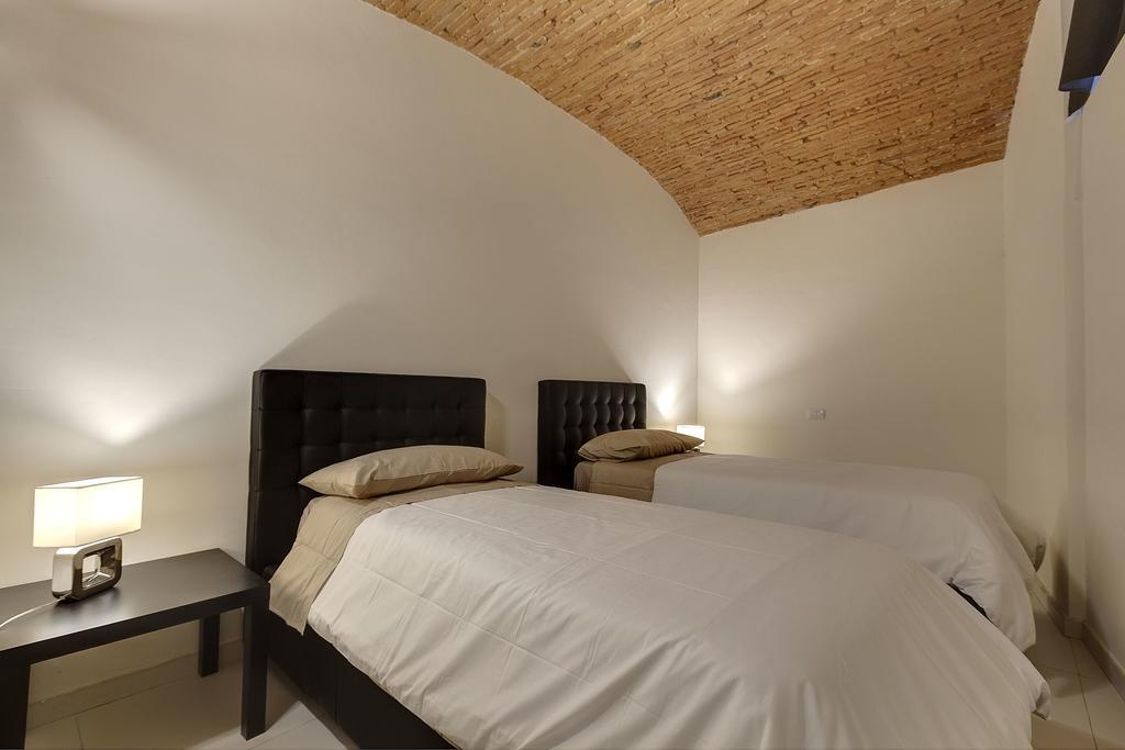 2016 Apartments Флоренция Экстерьер фото